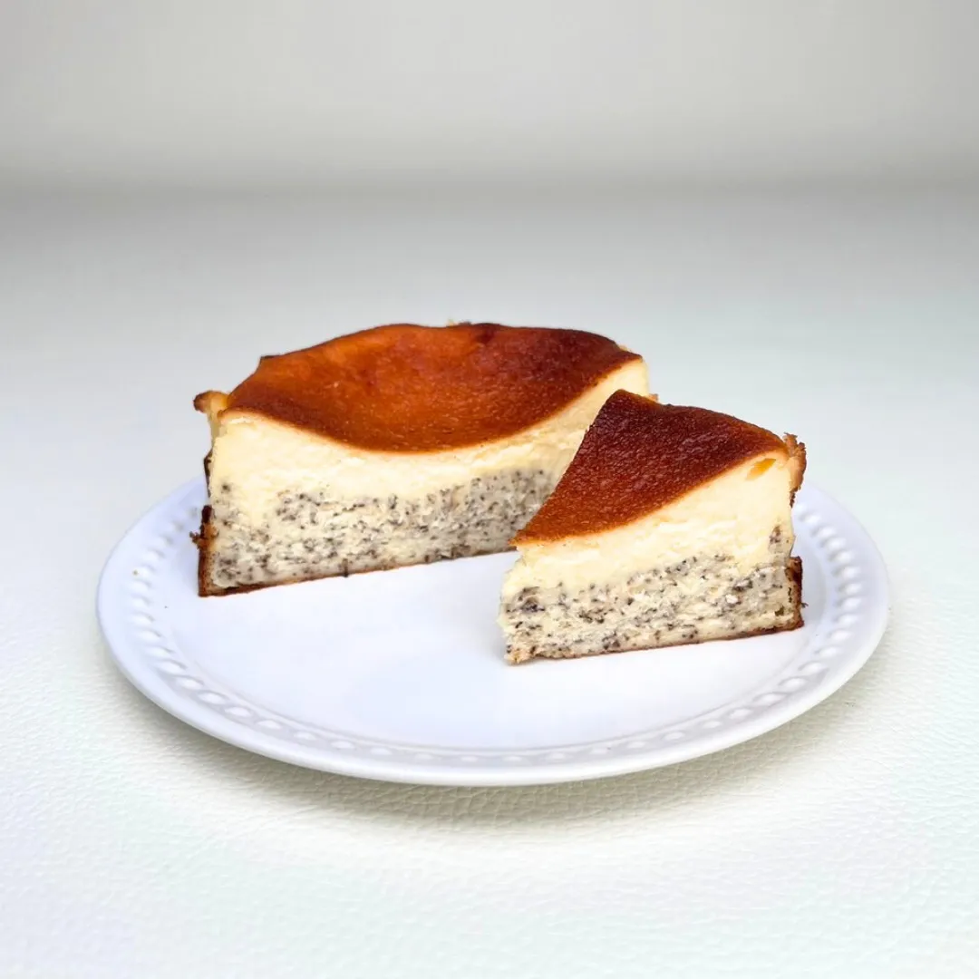 【砂糖・小麦粉不使用】名古屋発とろけるバスクチーズケーキ